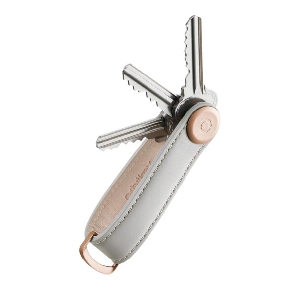 Orbitkey's leather key holder keeps your keys neat and scratch-free. Made from top grain leather with a secure lock. Stylish, quiet, and built to last.