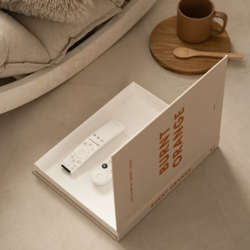 opbergboek_burnt_orange  in koffietafelboek stijl waarin je afstandsbediening en andere rommeltjes netjes kunt opbergen