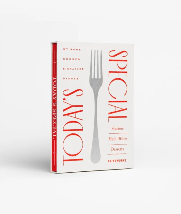 Today’s Special persoonlijk receptenboek van PRINTWORKS – rood invulbaar kookboek met ivoorwitte slipcase