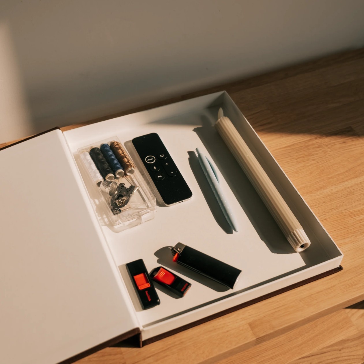 Slow spaces coffeetable book with space for all your clutter open book