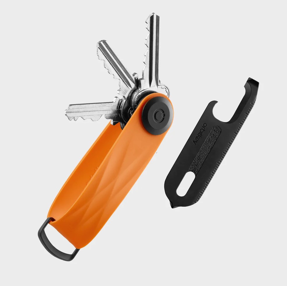 Active TPU key organiser with titanium black multi-tool