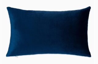 Needlepoint Kussen – “Please Leave By 9"