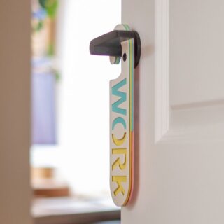 PUKI WUKI Deurhanger Chill / Work Roze & Wit