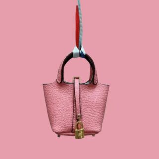 Pikotin inspired bag charms Roze